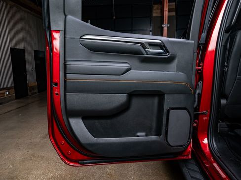 Used 2024 GMC Sierra 1500 AT4 w/ Technology Package image 35