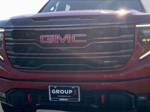 Used 2022 GMC Sierra 1500 AT4X AWD/4WD image 30