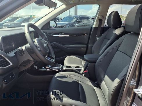 Certified 2026 Kia Seltos EX w/ EX Sunroof Package image 12