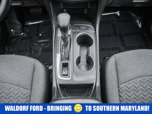 Used 2024 Chevrolet Equinox LT image 27