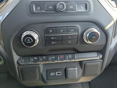 Used 2025 GMC Sierra 1500 Pro w/ Graphite Edition AWD/4WD image 19