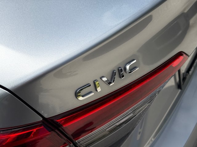 Used 2024 Honda Civic Sport image 16
