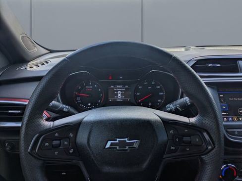 Used 2022 Chevrolet TrailBlazer RS image 26
