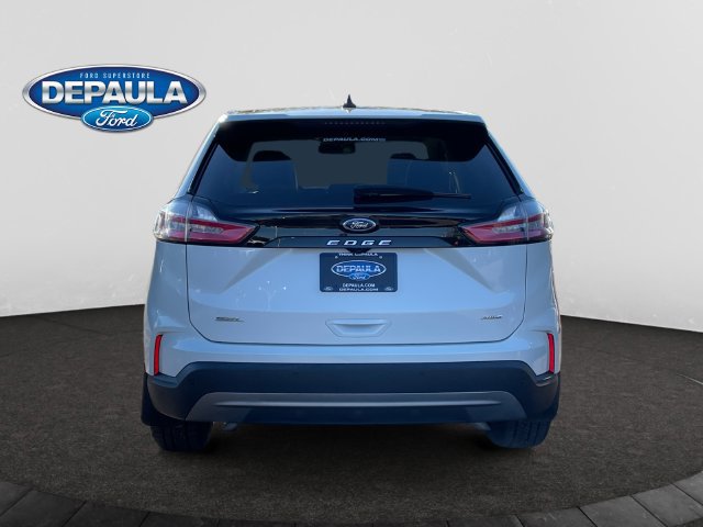 Used 2024 Ford Edge SEL w/ Convenience Package AWD/4WD image 5