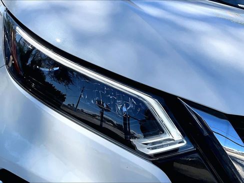Used 2021 Nissan Rogue Sport SL w/ Premium Package AWD/4WD image 28