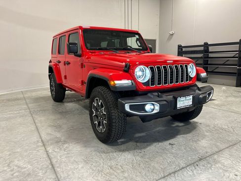 New 2025 Jeep Wrangler Sahara image 4