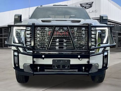Used 2025 GMC Sierra 3500 Denali w/ Denali Reserve Package image 4