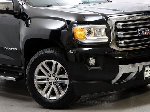 Used 2016 GMC Canyon SLT w/ Driver Alert Package image 3