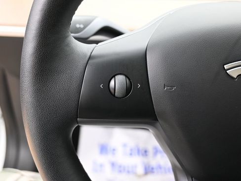 Used 2023 Tesla Model 3 Standard Range RWD image 18