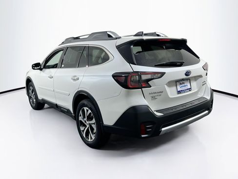 Used 2022 Subaru Outback Touring XT image 7