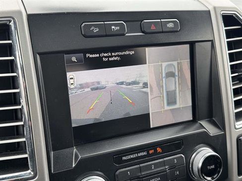 Used 2015 Ford F150 XLT w/ Equipment Group 302A Luxury image 17