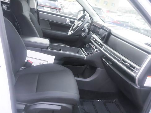 Certified 2026 Hyundai Santa Fe SE FWD image 33