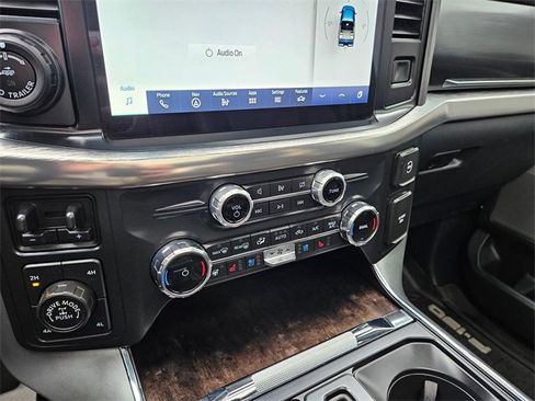 Used 2022 Ford F150 Lariat w/ Equipment Group 502A High image 25