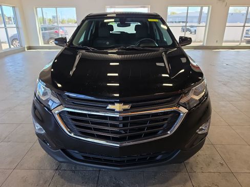Used 2018 Chevrolet Equinox LT FWD image 3
