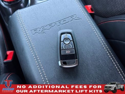 Used 2024 Ford Bronco Raptor w/ Interior Carbon Fiber Pack 6 AWD/4WD image 40