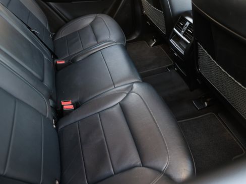 Used 2016 Mercedes-Benz GLE 400 4MATIC image 15