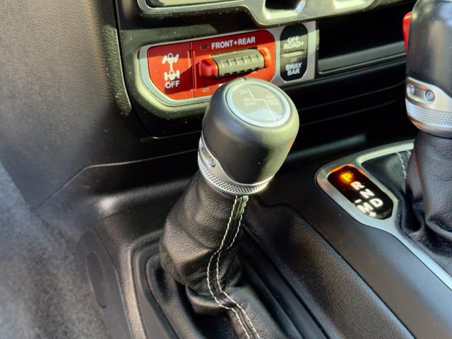 Used 2023 Jeep Gladiator Rubicon w/ LED Lighting Group AWD/4WD image 22