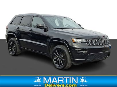 Used 2020 Jeep Grand Cherokee Altitude