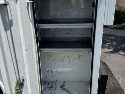 Used 2018 Ford F350 XL w/ Power Equipment Group image 23