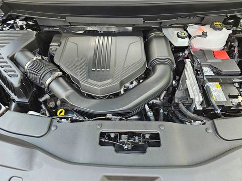 New 2025 Chevrolet Traverse RS w/ LPO, Floor Liner Package image 40