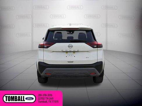 Used 2023 Nissan Rogue SV FWD image 6