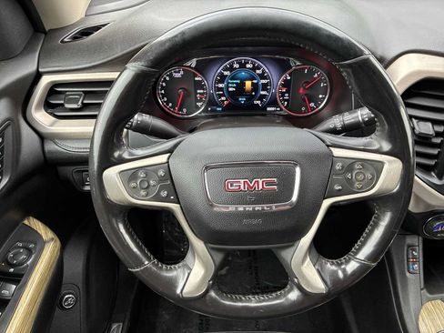 Used 2019 GMC Acadia Denali w/ GMC Pro Grade Package AWD/4WD image 11