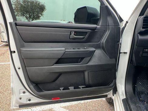 Used 2024 Toyota Tundra SR image 35