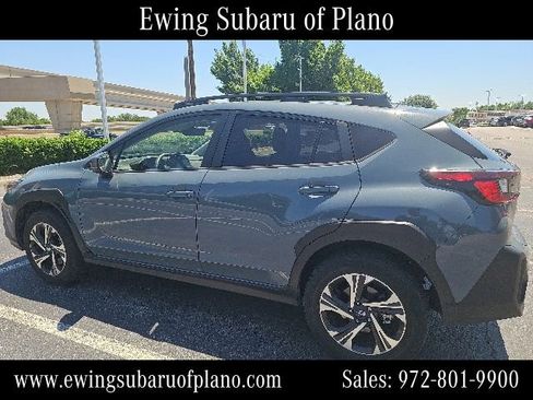 Used 2024 Subaru Crosstrek 2.0i Premium AWD/4WD image 3