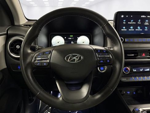 Used 2023 Hyundai Kona Limited AWD/4WD image 37