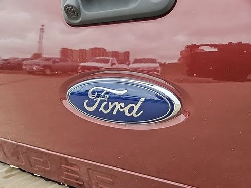 Used 2012 Ford F350 King Ranch w/ King Ranch w/Chrome Pkg AWD/4WD image 40