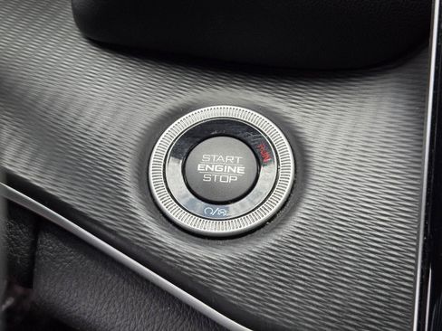 Certified 2023 Jeep Grand Cherokee L Laredo w/ Luxury Tech Group I RWD image 11