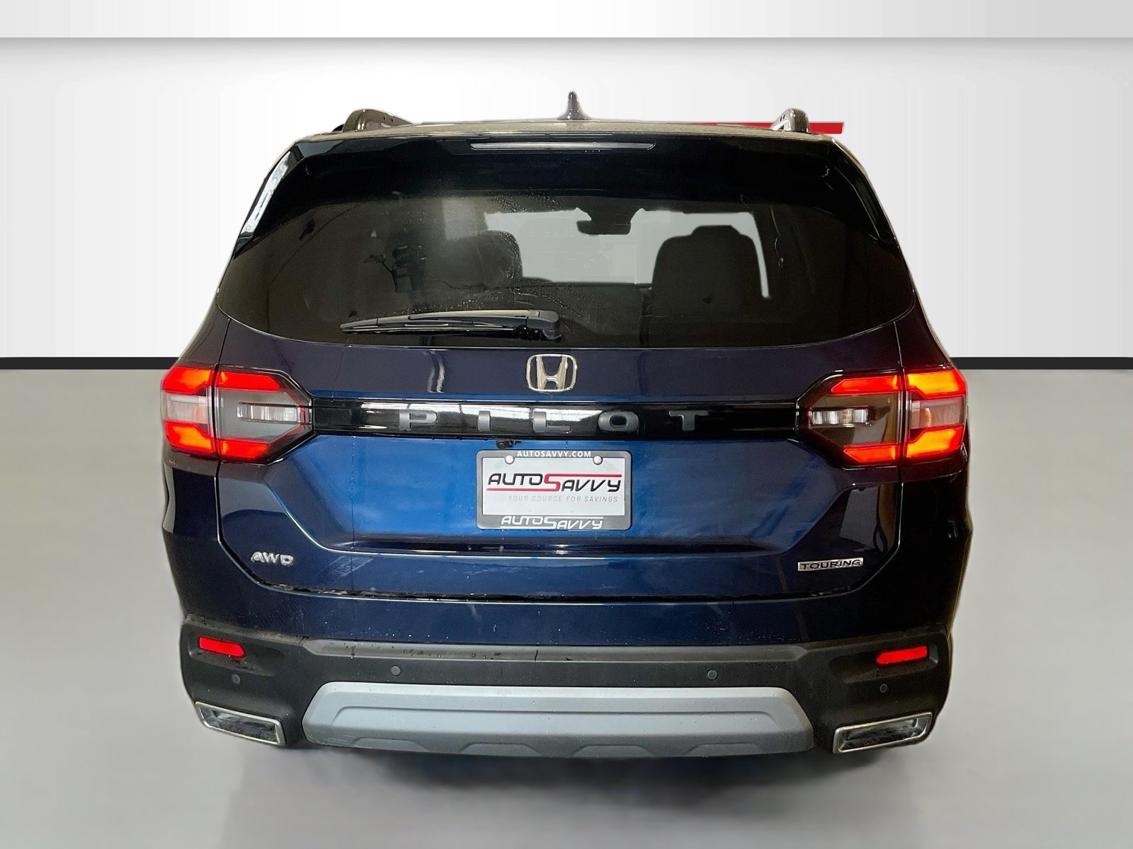 Used 2025 Honda Pilot Touring image 6