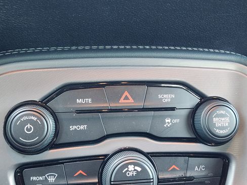 Used 2023 Dodge Challenger SXT w/ Blacktop Package image 19