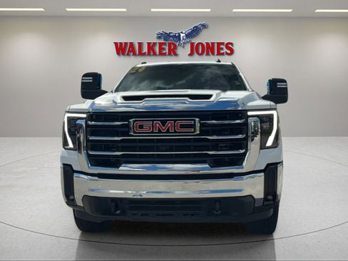 Used 2024 GMC Sierra 3500 SLE image 8