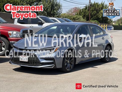 Certified 2026 Toyota Corolla SE FWD image 1