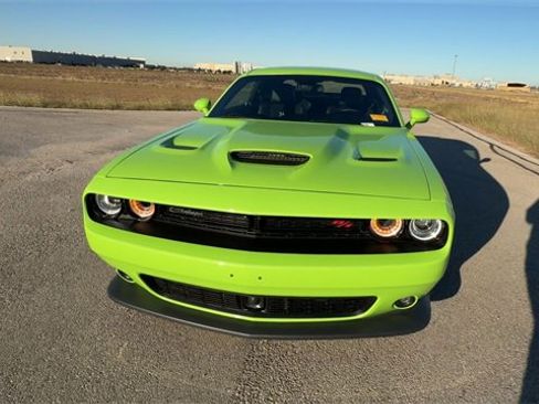 Used 2023 Dodge Challenger R/T Scat Pack w/ Plus Package image 3