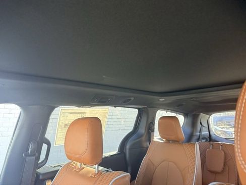 New 2026 Chrysler Pacifica Pinnacle w/ Trailer Tow Group image 28