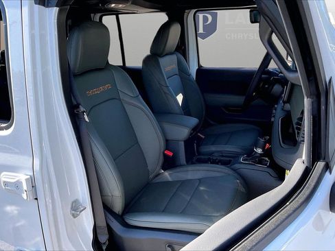 New 2026 Jeep Gladiator Mojave AWD/4WD image 23