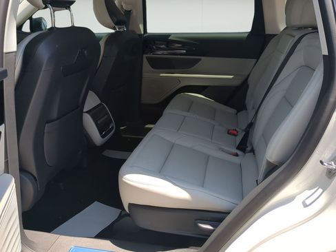 New 2026 Lincoln Nautilus Premier AWD/4WD image 20