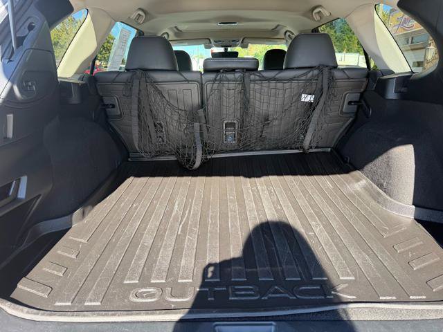 Used 2019 Subaru Outback 3.6R Limited w/ Popular Package #2 AWD/4WD image 7
