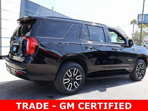 Used 2022 GMC Yukon AT4 w/ Technology Package AWD/4WD image 9