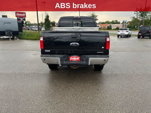 Used 2015 Ford F250 Lariat w/ Lariat Ultimate Package AWD/4WD image 4