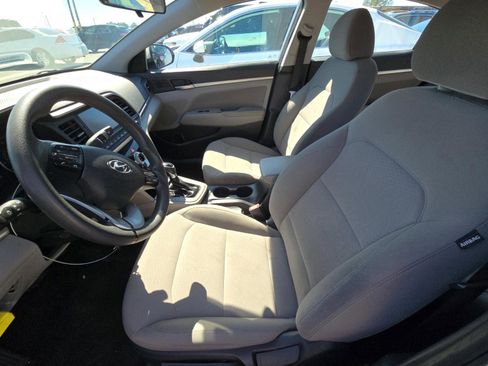 Used 2019 Hyundai Elantra SEL image 10