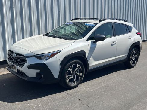 Used 2024 Subaru Crosstrek 2.0i Premium AWD/4WD image 1