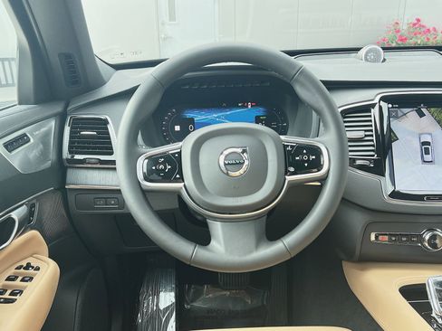 Used 2023 Volvo XC90 T8 Ultimate w/ Protection Package Premier AWD/4WD image 16