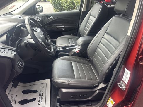 Used 2016 Ford Escape Titanium AWD/4WD image 12