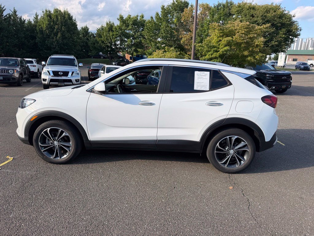 Used 2020 Buick Encore GX Select w/ Advanced Technology Package FWD image 4