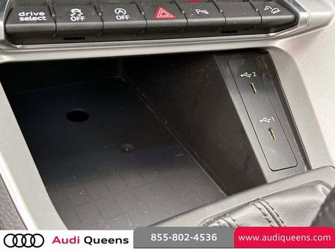 Used 2023 Audi Q3 2.0T Premium w/ Convenience Package AWD/4WD image 27