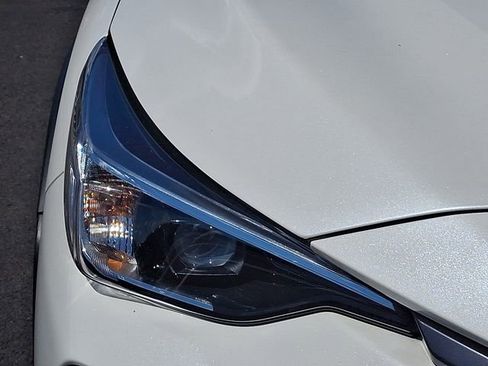 Certified 2024 Subaru Crosstrek 2.0i Premium AWD/4WD image 10