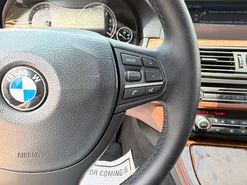 Used 2012 BMW 528i Sedan RWD image 25